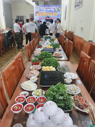 Food & Drinks 2, Hotel Thi Hoa Bai Dinh, Gia Viễn