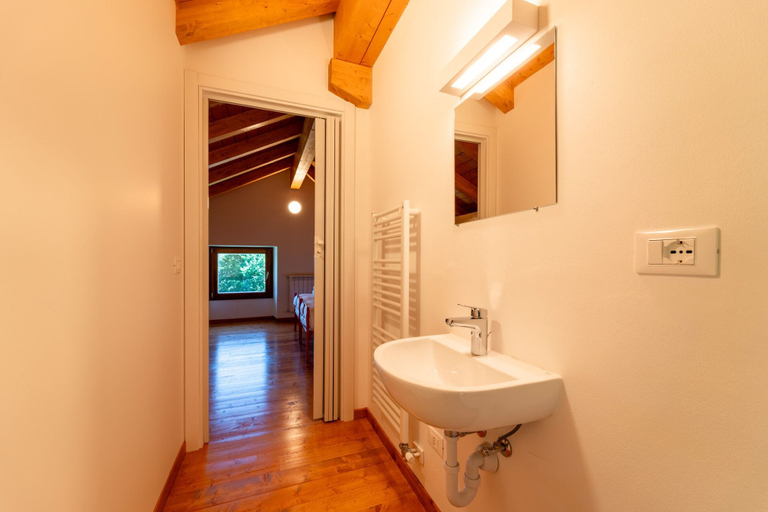 Bathroom 3, La Betulla by Wonderful Italy, Como
