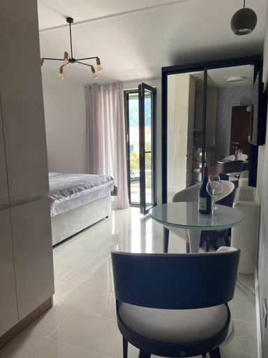 Others 5, Kotor Lux apartments and rooms