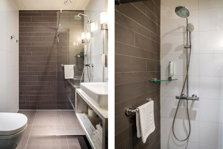 Bathroom 3, Hotel Boschrand, Texel