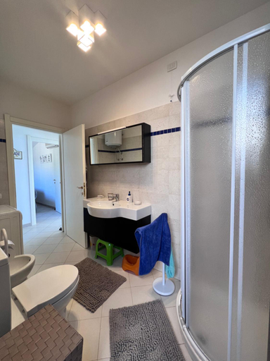 Bathroom 1, Villa Elicis, Cagliari