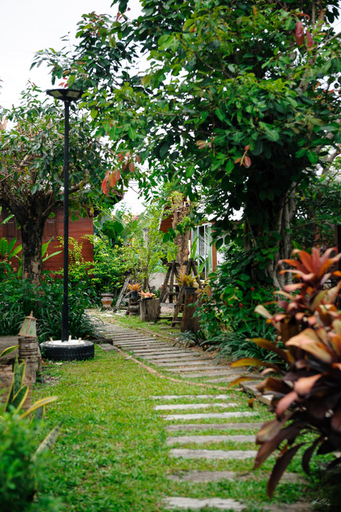 Others 5, Huan Aumpron Resort, Sung Men
