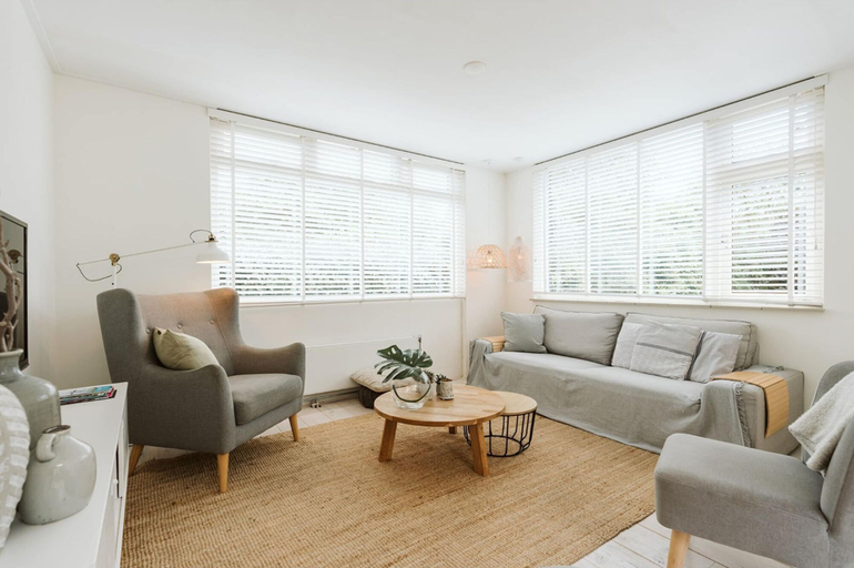 Living area 2, Beach House De Lichtboei 10 Minutes From the Beach, Goedereede