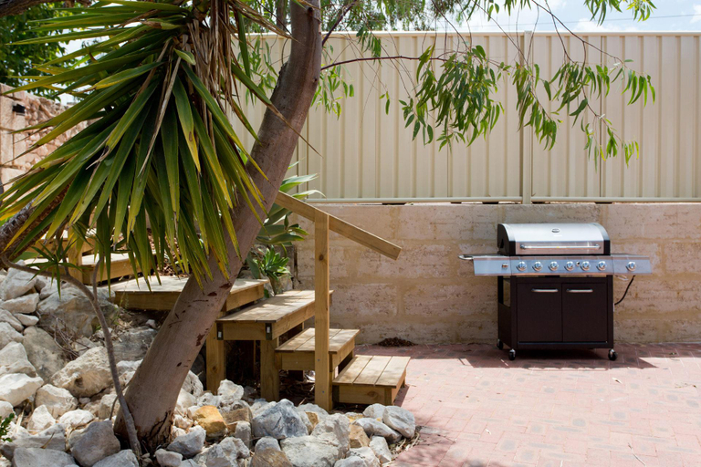 Others 4, Quokka at White Gum Lodge, Fremantle