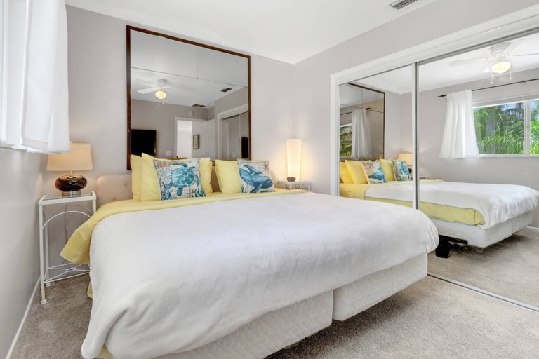 Bedroom 3, 250 1st St B, Lee