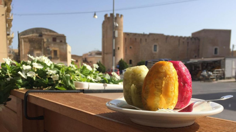 View 2, Agli Antichi Quartieri Apartments & Room, Trapani