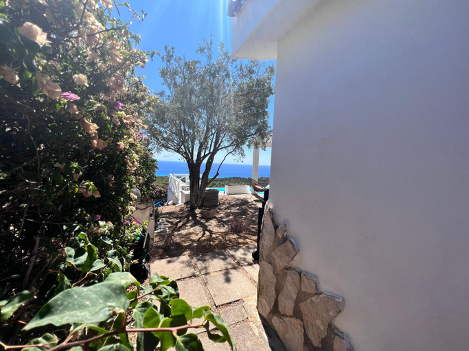 Others 4, Villa Elicis, Cagliari