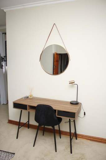 Others 5, The Oak Tree House, Gaborone