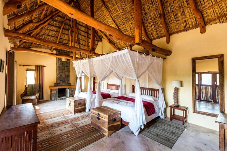 Bedroom, Kafue River Lodge