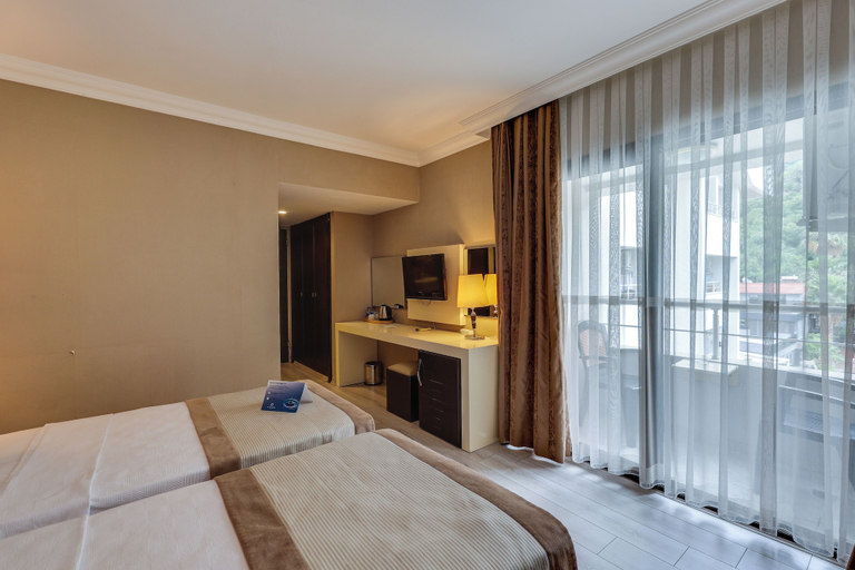 Bedroom 4, Faros Premium Beach Hotel, Marmaris