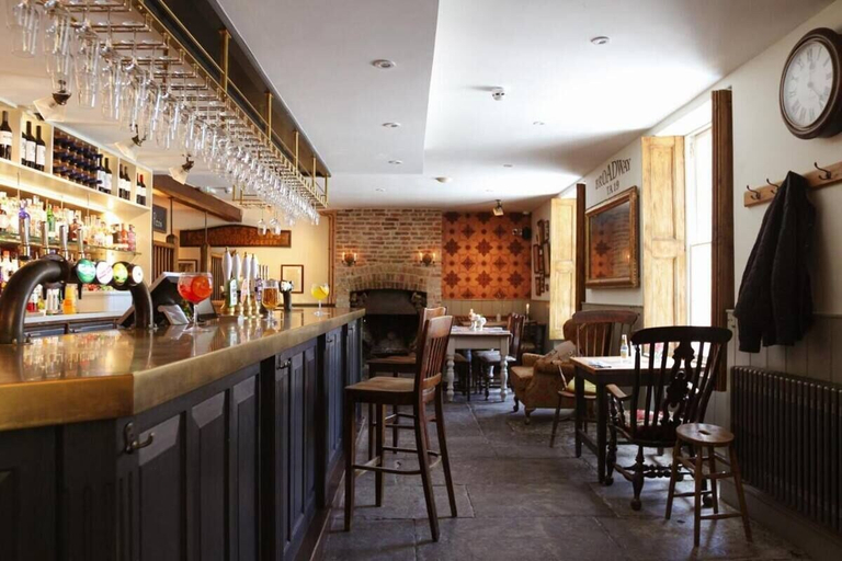 Food & Drinks 4, The Bell Broadway, Somerset