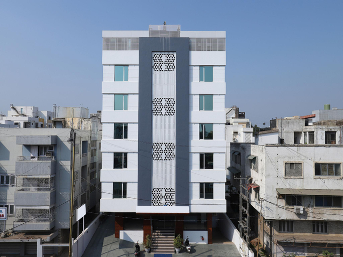 Exterior & Views 2, Hotel Avista, Vadodara