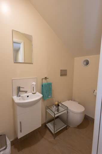 Bathroom 3, Khandallah Harbour View BnB, Wellington
