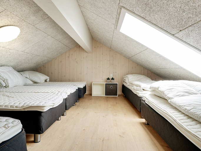 Bedroom 2, 5 Star Holiday Home in Grenaa, Norddjurs
