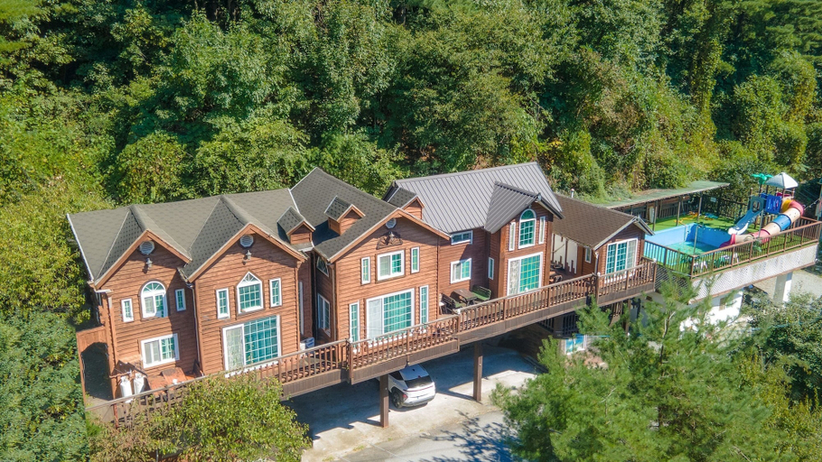 Exterior & Views, Gapyeong Chaerokji Pension, Gapyeong