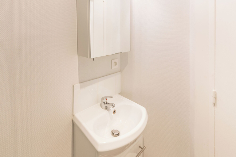 Bathroom 3, WS Montmartre - Sacré Coeur, Paris