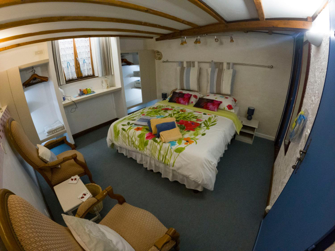 Bedroom 2, Le Moulin du Chemin, Deux-Sèvres