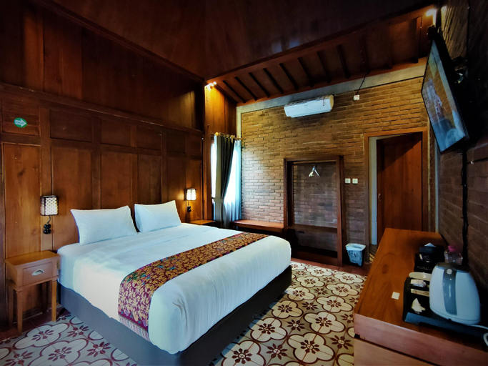 Bedroom 8