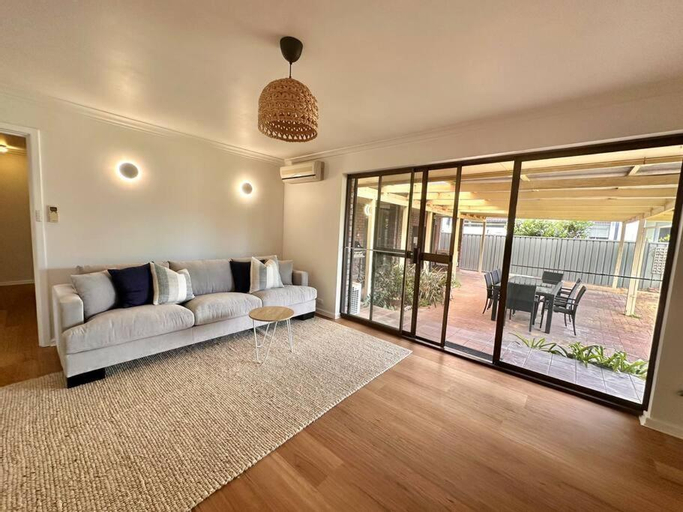 Bedroom 2, Bluewater Retreat, Busselton