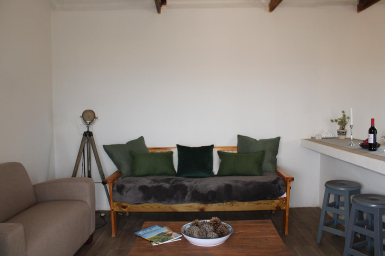 Others 5, Koo Valley Farm, Cape Winelands