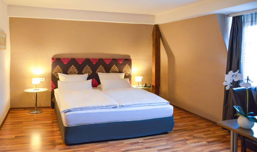 Bedroom 2, Hotel Engel, Fulda