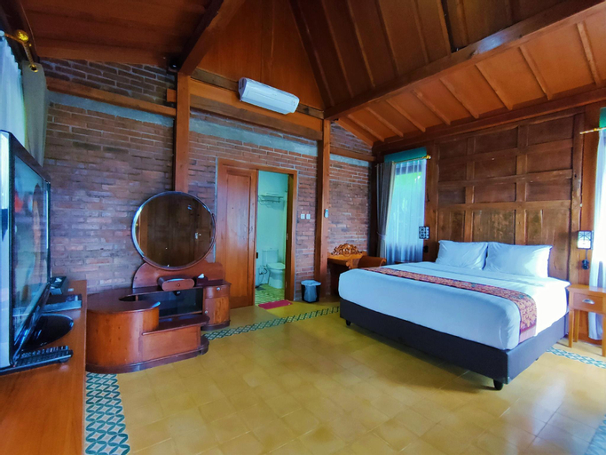 Bedroom 12