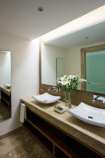 Bathroom 5