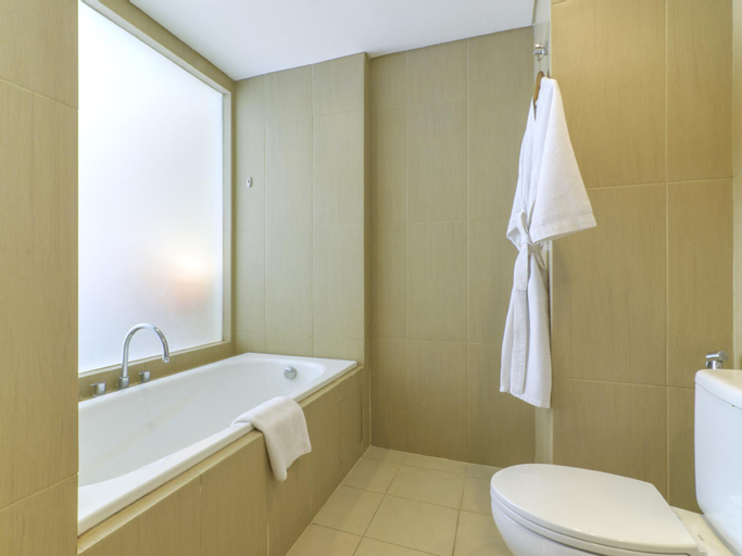 Bathroom 17