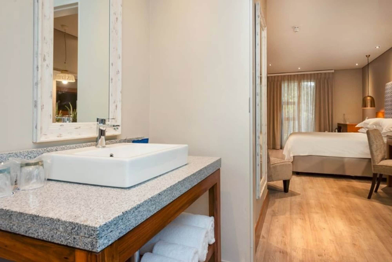 Bathroom 5, ANEW Resort Hunters Rest Rustenburg, Bojanala