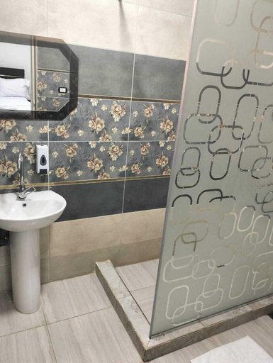 Bathroom 3, Pyramids High View Inn, Unorganized in Al Jizah