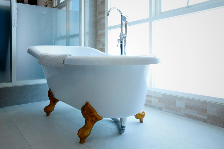 Bathroom 3