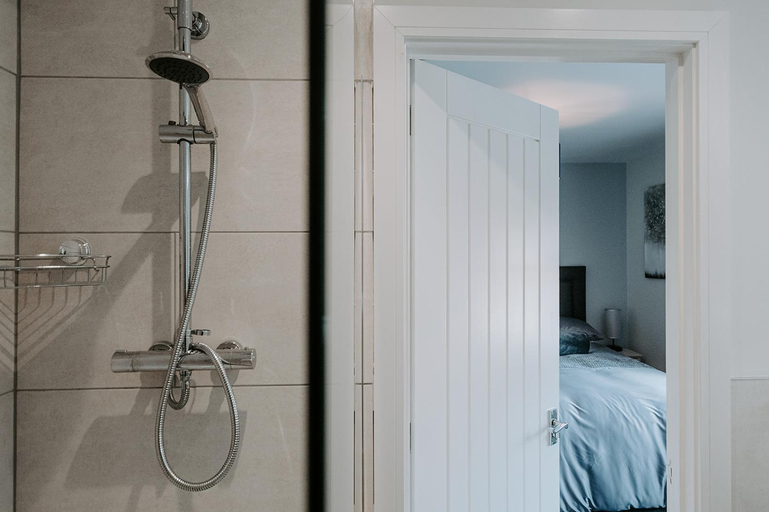 Bathroom 3, The Royal Oak, Lincolnshire