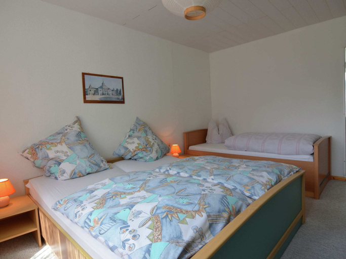 Bedroom 4, Spacious Stay Near Trails, Hildburghausen