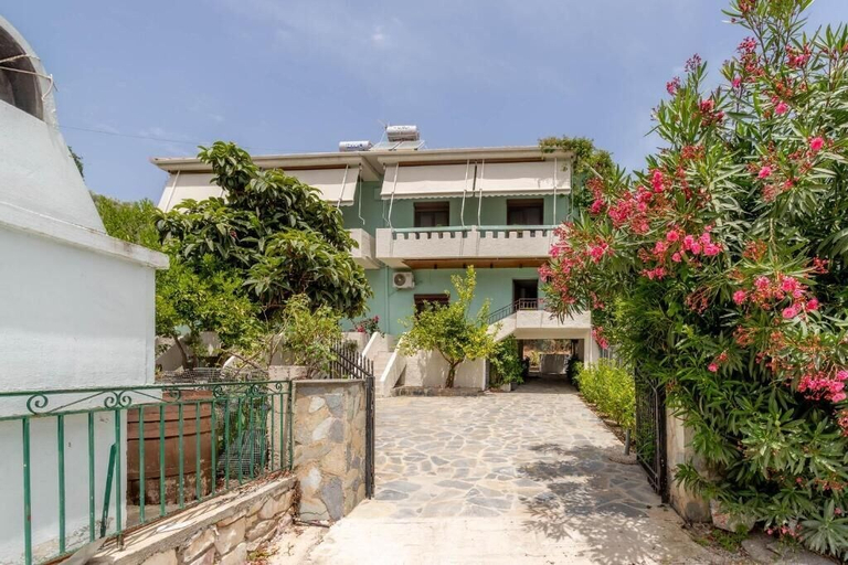 Exterior & Views 2, Pteleo apartments, Thessaly