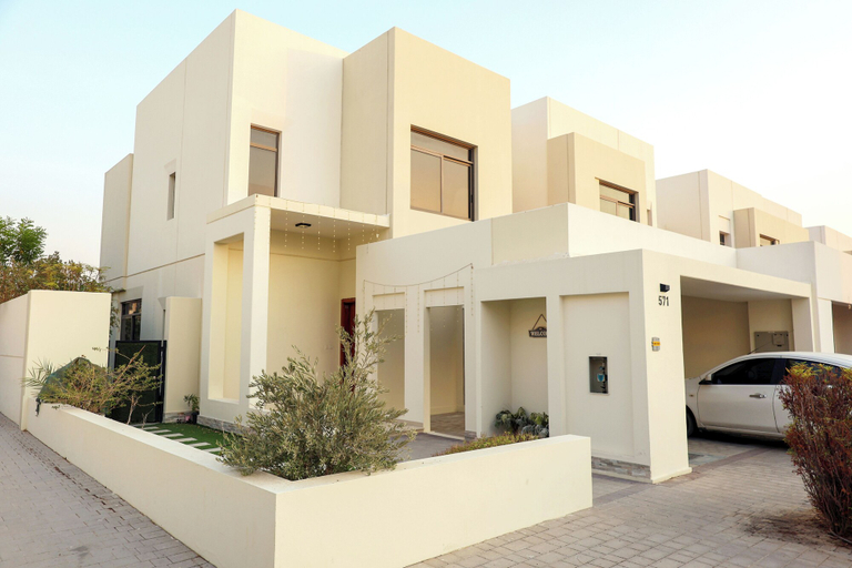 Exterior & Views, Luxury 4B and maid's with private garden, Dubai