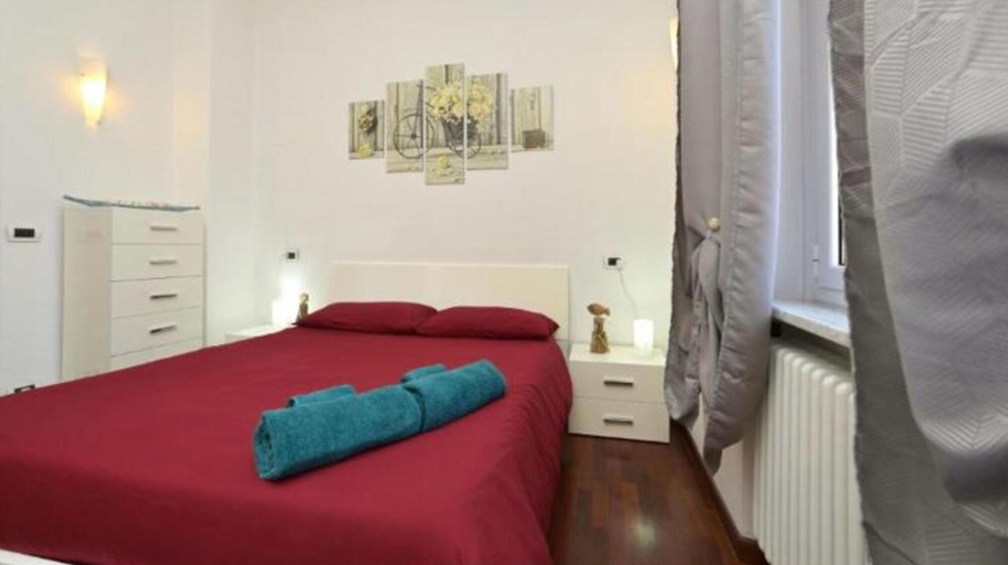 Room 4, Casa Roma Apartment in Albenga, Savona