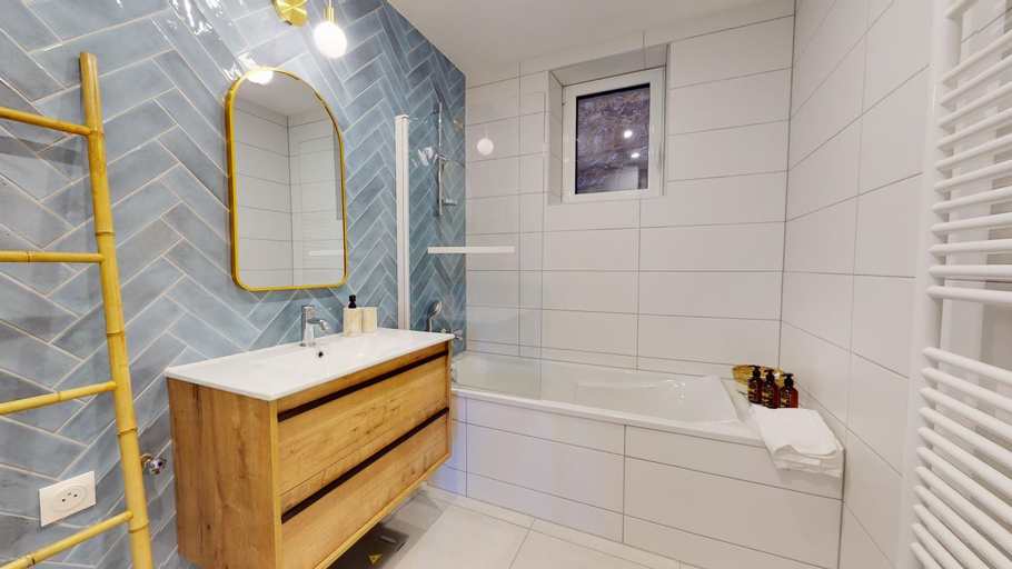 Bathroom 4, Appartements Le Tilleul de la Vallee Noble, Haut-Rhin