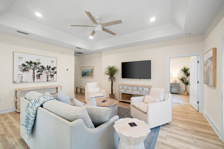 Others 5, Beach House - Palm Paradise by PHG, Bay