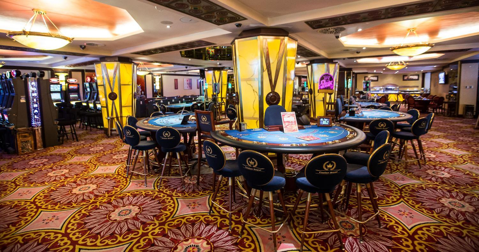 Food & Drinks 2, Casino & Hotel Royal, Domažlice