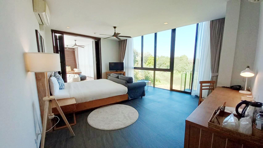 Bedroom 12