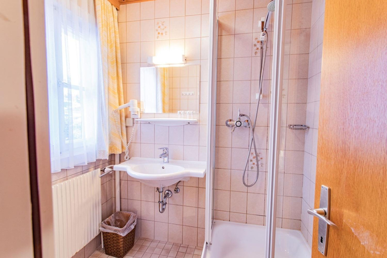 Bathroom, City Life 6 by Alpenidyll Apartments, Liezen