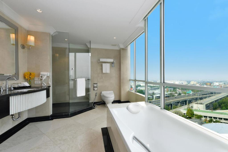 Bathroom 5, Miracle Grand Convention Hotel, Lak Si