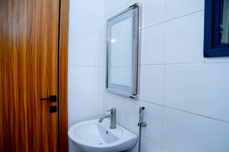Bathroom, M-SQUARE HOTEL, AbujaMun