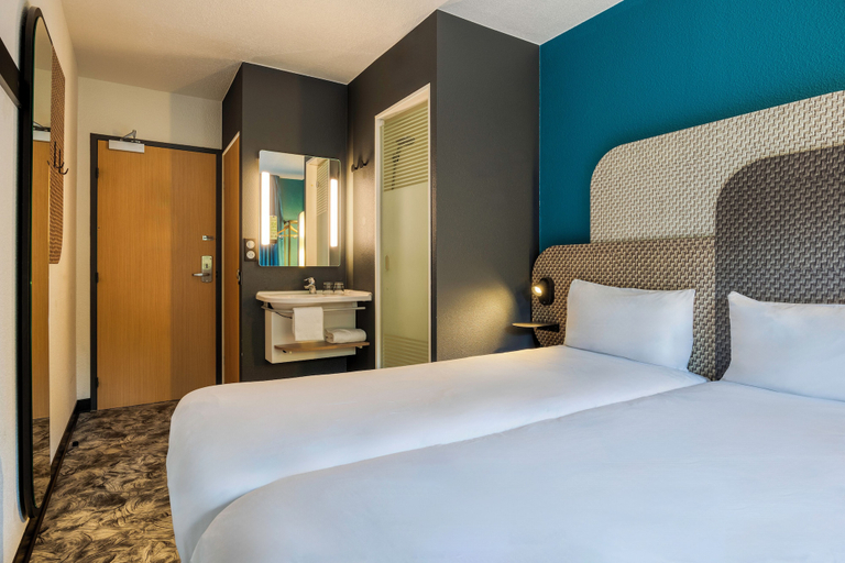 Bedroom 3, B&B HOTEL Liège Rocourt, Liège