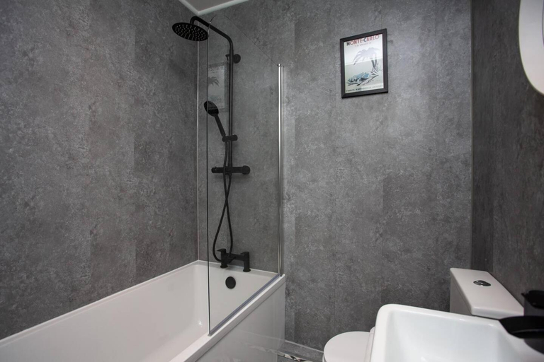 Bathroom 2, Vacant Nests North Parade, North Tyneside