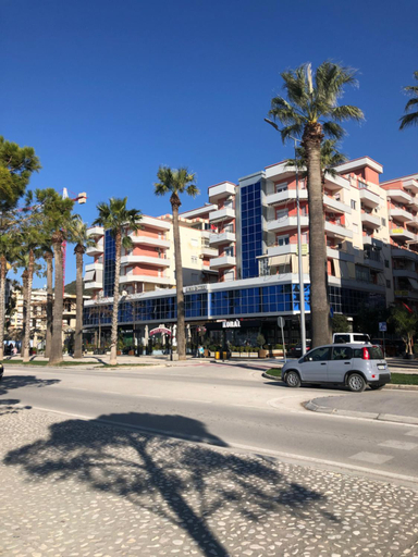 Others 5, Beachfront Studio 3 by Vlora Office, Vlorës