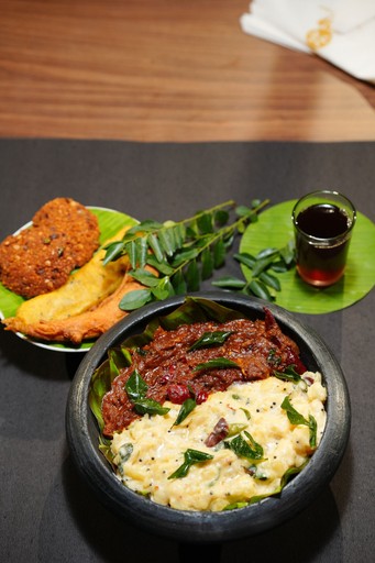 Food & Drinks 5, Hotel Palmyra Grand Inn, Ernakulam