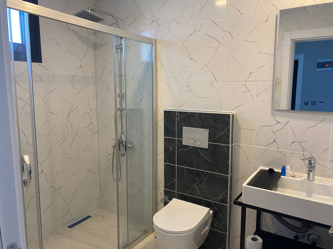 Bathroom 5, GRAND ÖZALP AİRPORT HOTEL, Dalaman