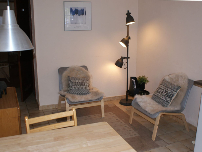 Others 5, Peaceful Bohon Apartment, Luxembourg