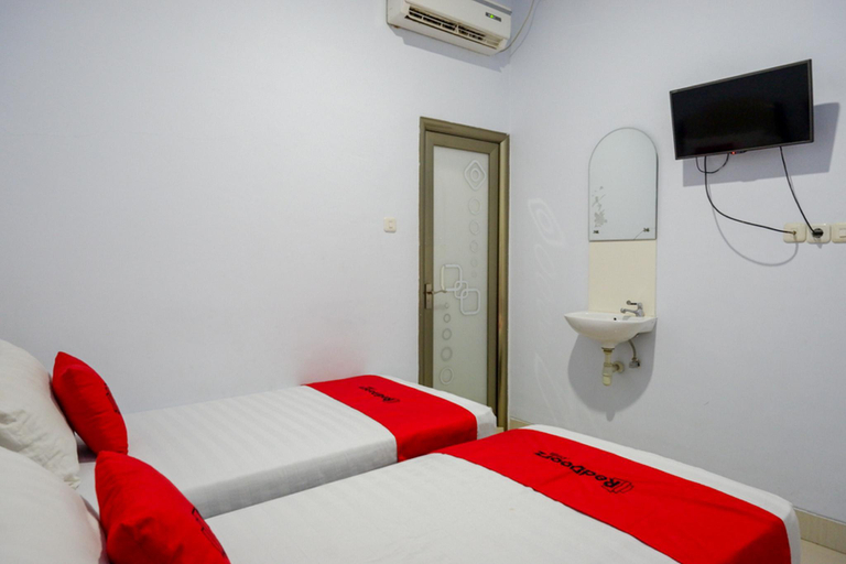 Bedroom 8